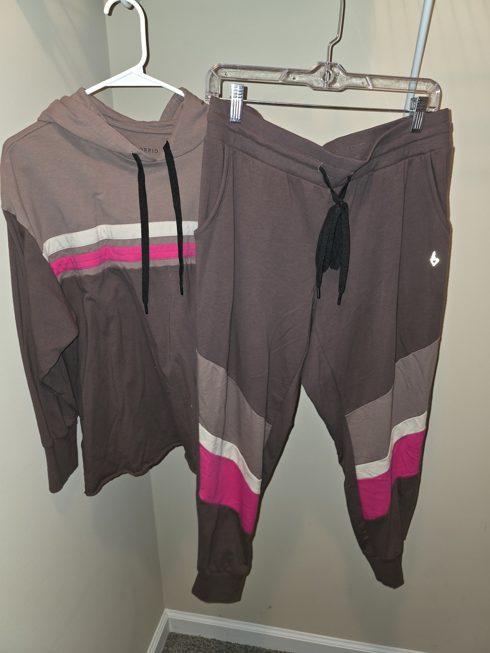 Women’s Cozy Two-Piece Hoodie & Jogger Set - Brown with Pink & Cream Stripes